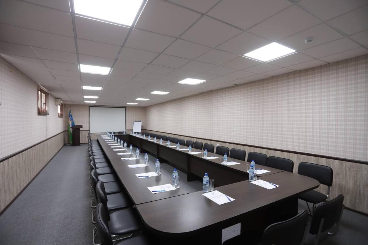 Byond Hotel Tachkent Extérieur photo