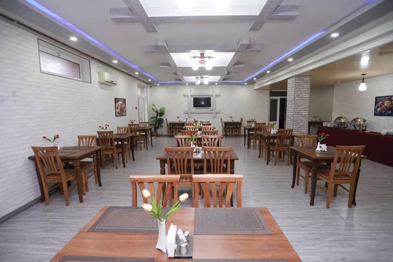Byond Hotel Tachkent Extérieur photo