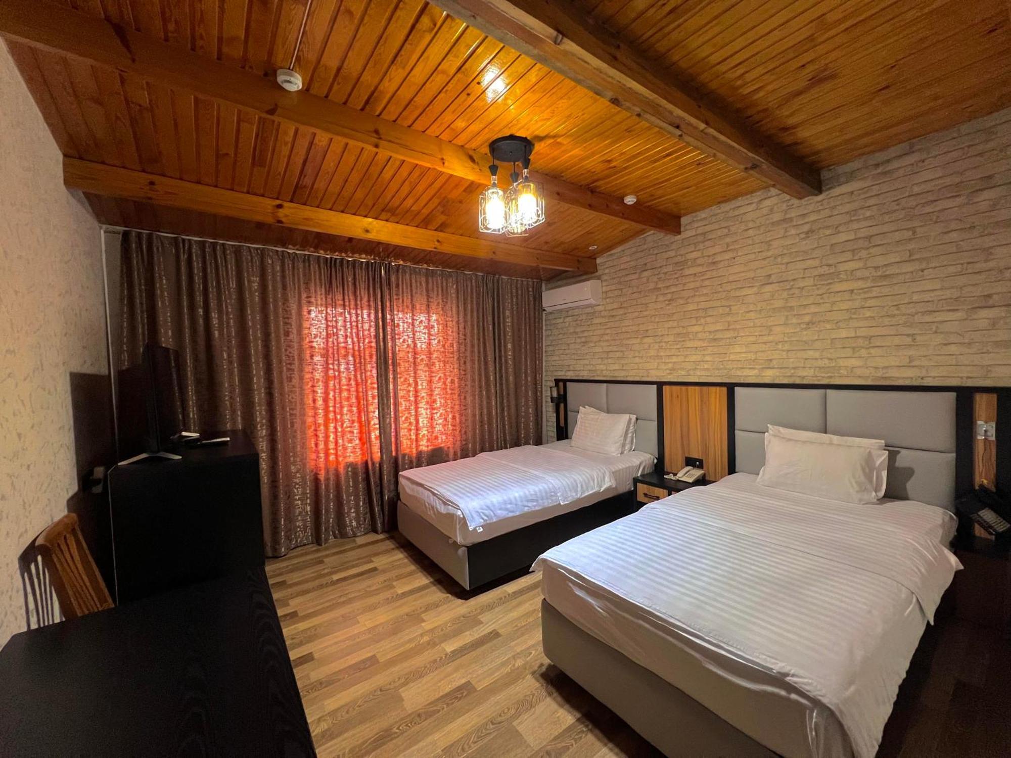 Byond Hotel Tachkent Extérieur photo